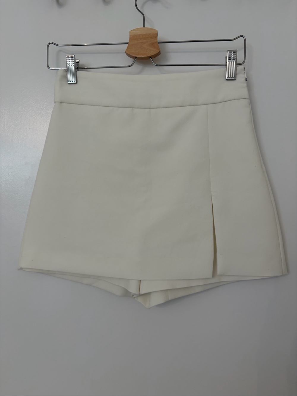 Zara Ivory Skort with Front Overlap